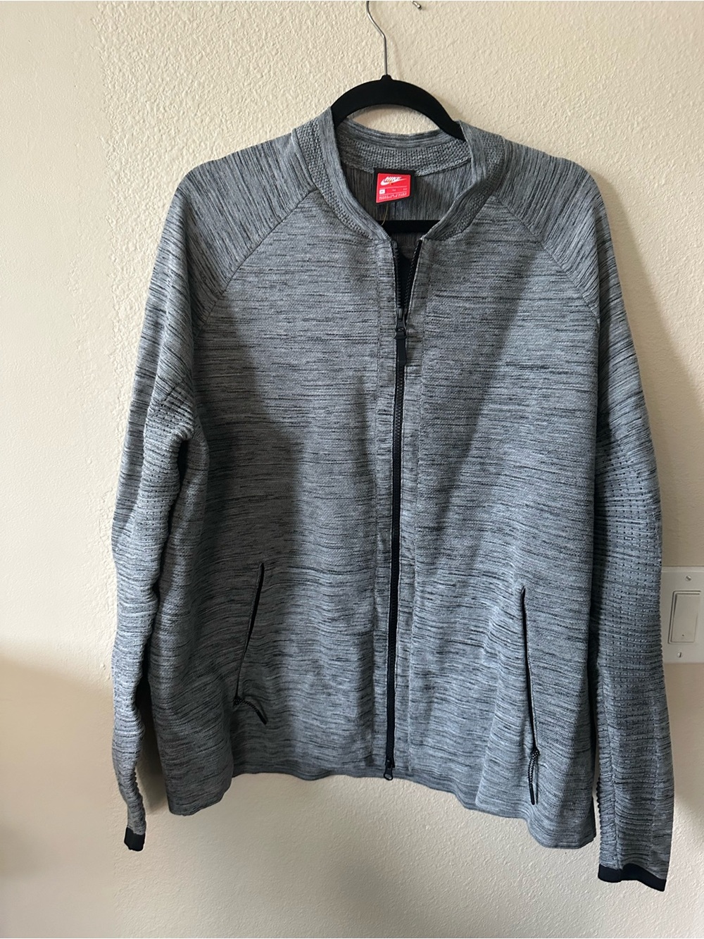 Nike Lightweight Heathered Gray Full-Zip Jacket size XL/ NWOT 1390